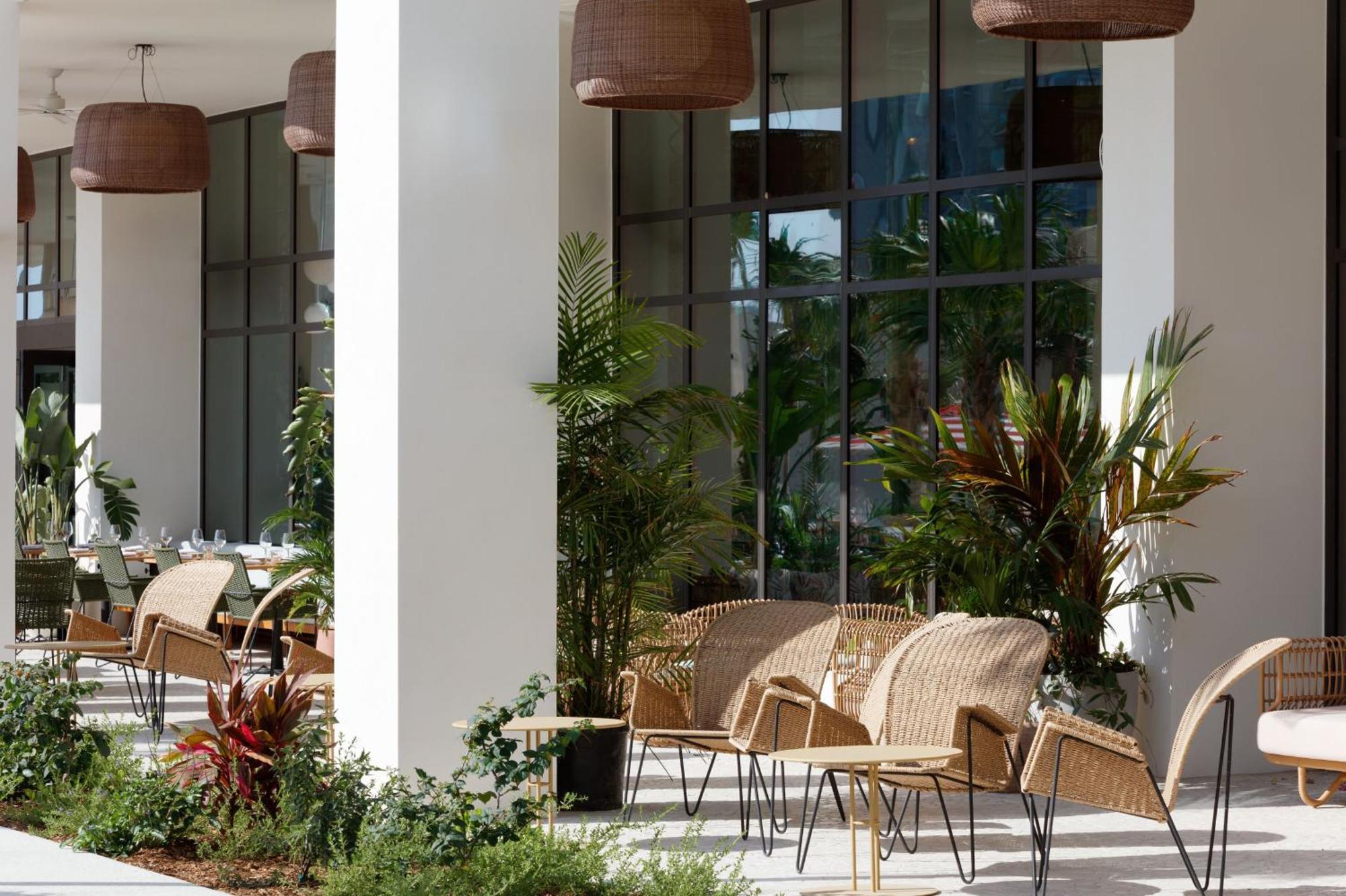 Hotel Indigo Grand Cayman By Ihg West Bay Екстер'єр фото