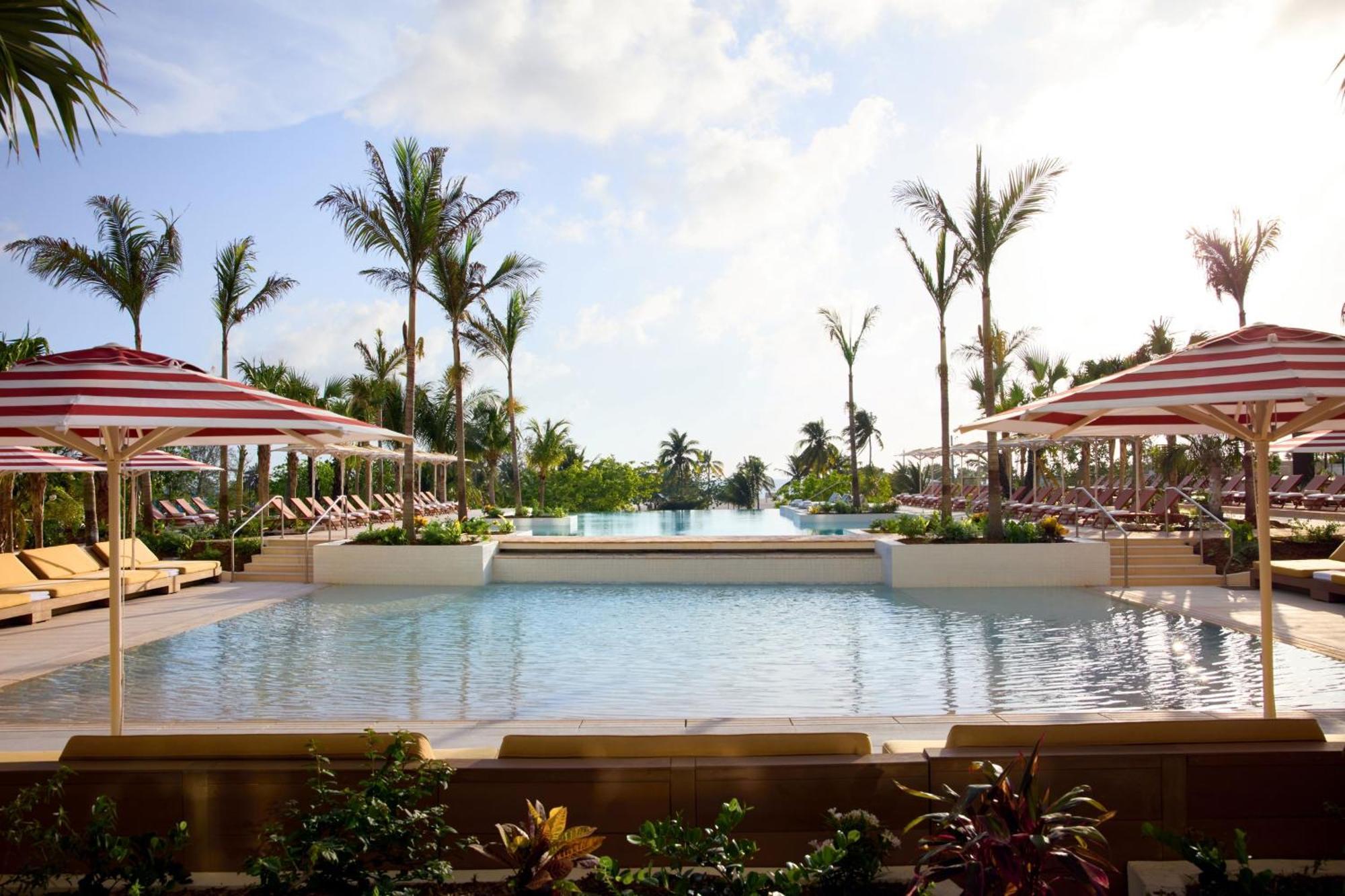 Hotel Indigo Grand Cayman By Ihg West Bay Екстер'єр фото