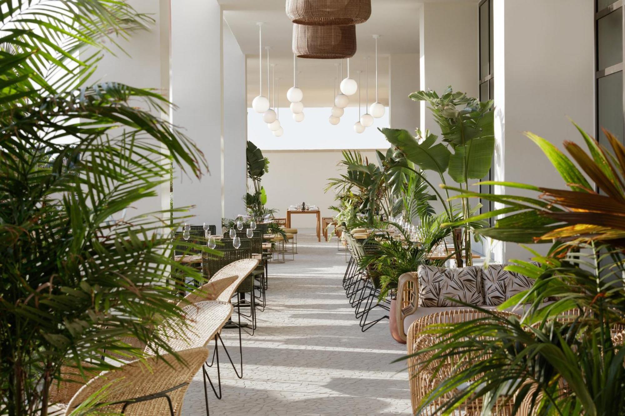 Hotel Indigo Grand Cayman By Ihg West Bay Екстер'єр фото