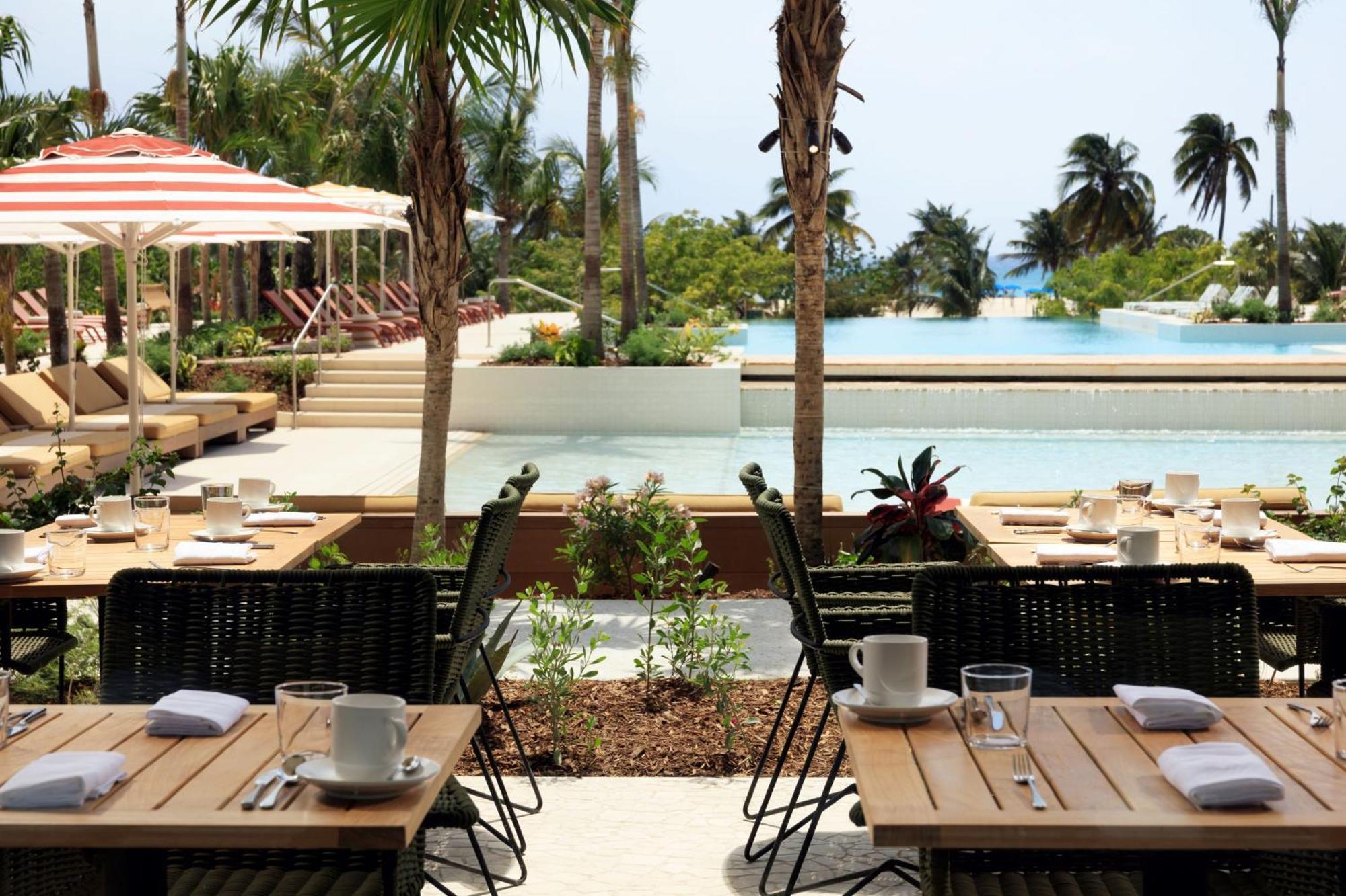 Hotel Indigo Grand Cayman By Ihg West Bay Екстер'єр фото